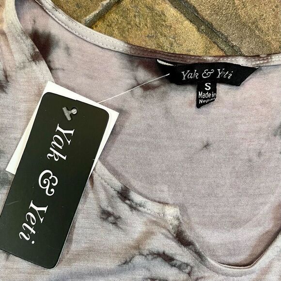 NWT Yak & Yeti Tye-Dye Tank with Lace Accents Small - Picture 5 of 8